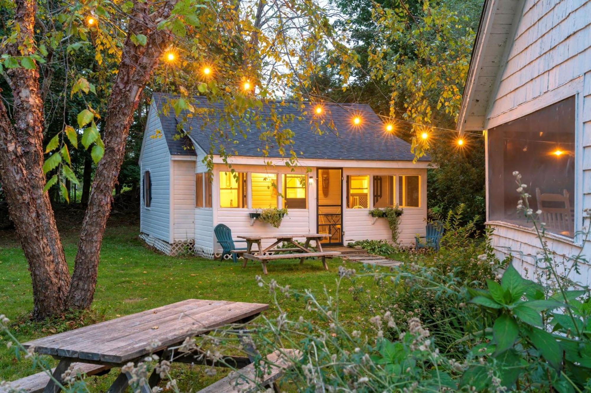 Bar Harbor Cottages & Suites Экстерьер фото