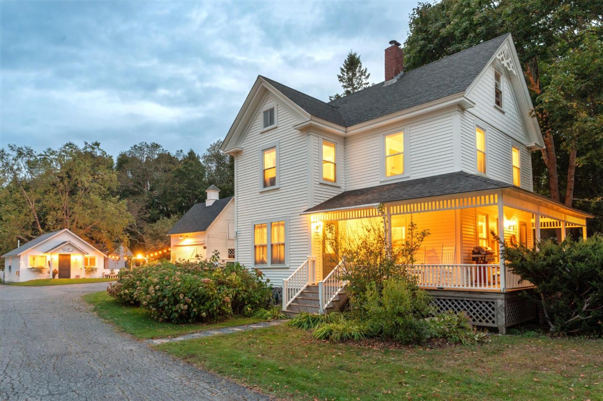 Bar Harbor Cottages & Suites Экстерьер фото