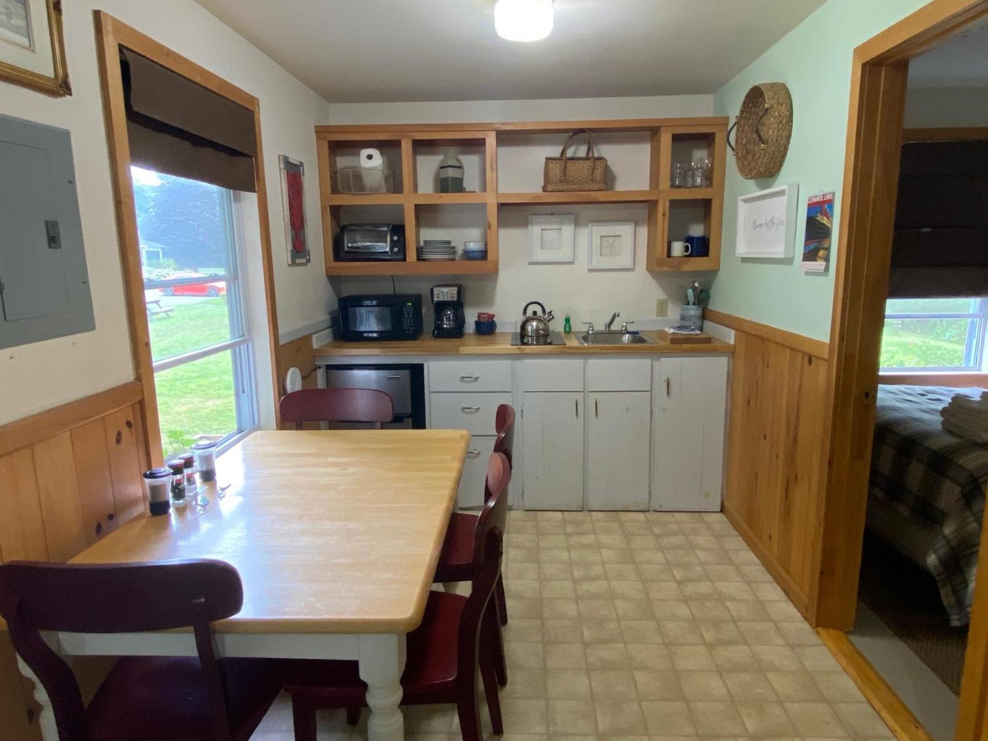 Bar Harbor Cottages & Suites Экстерьер фото