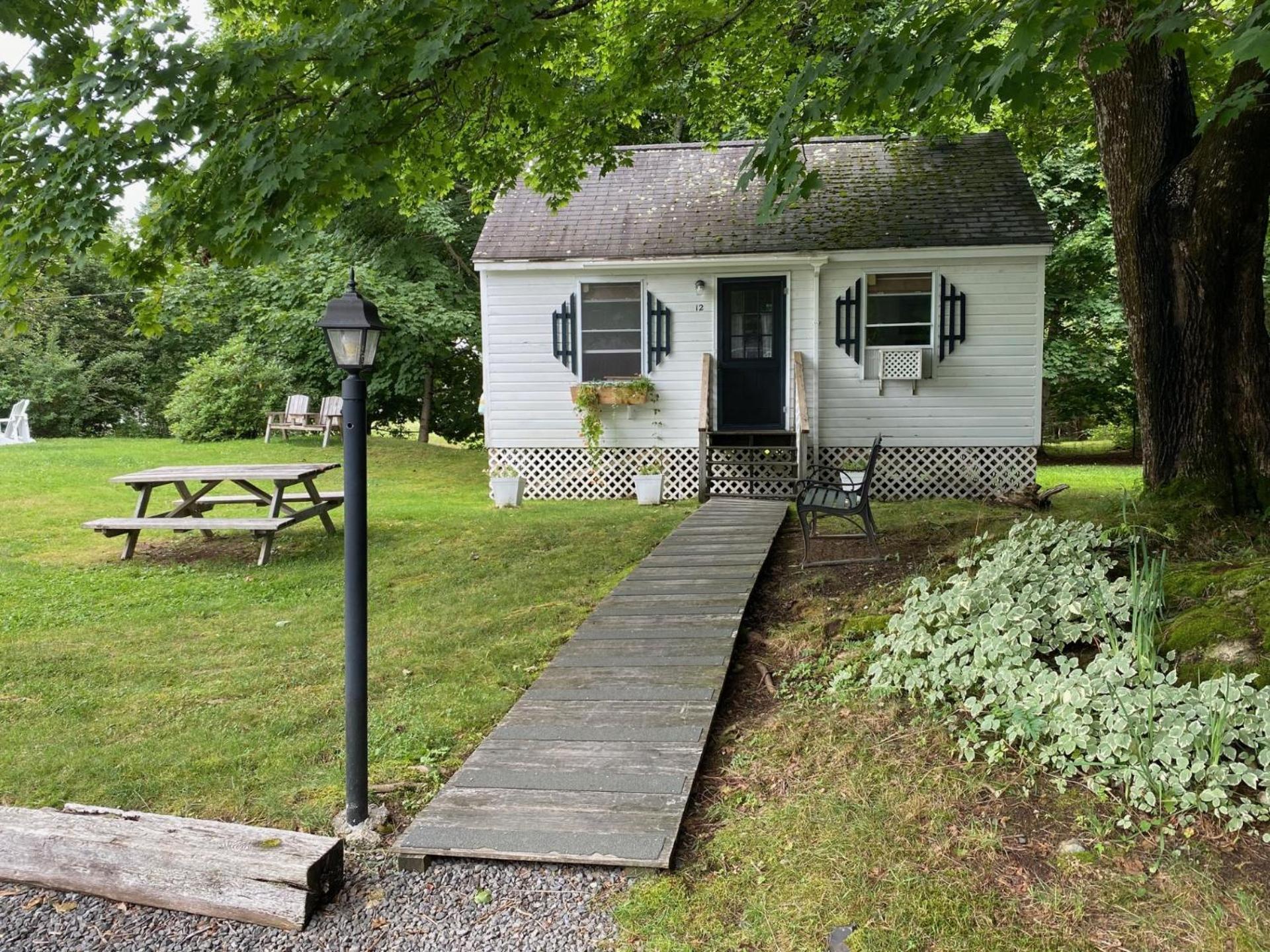 Bar Harbor Cottages & Suites Экстерьер фото