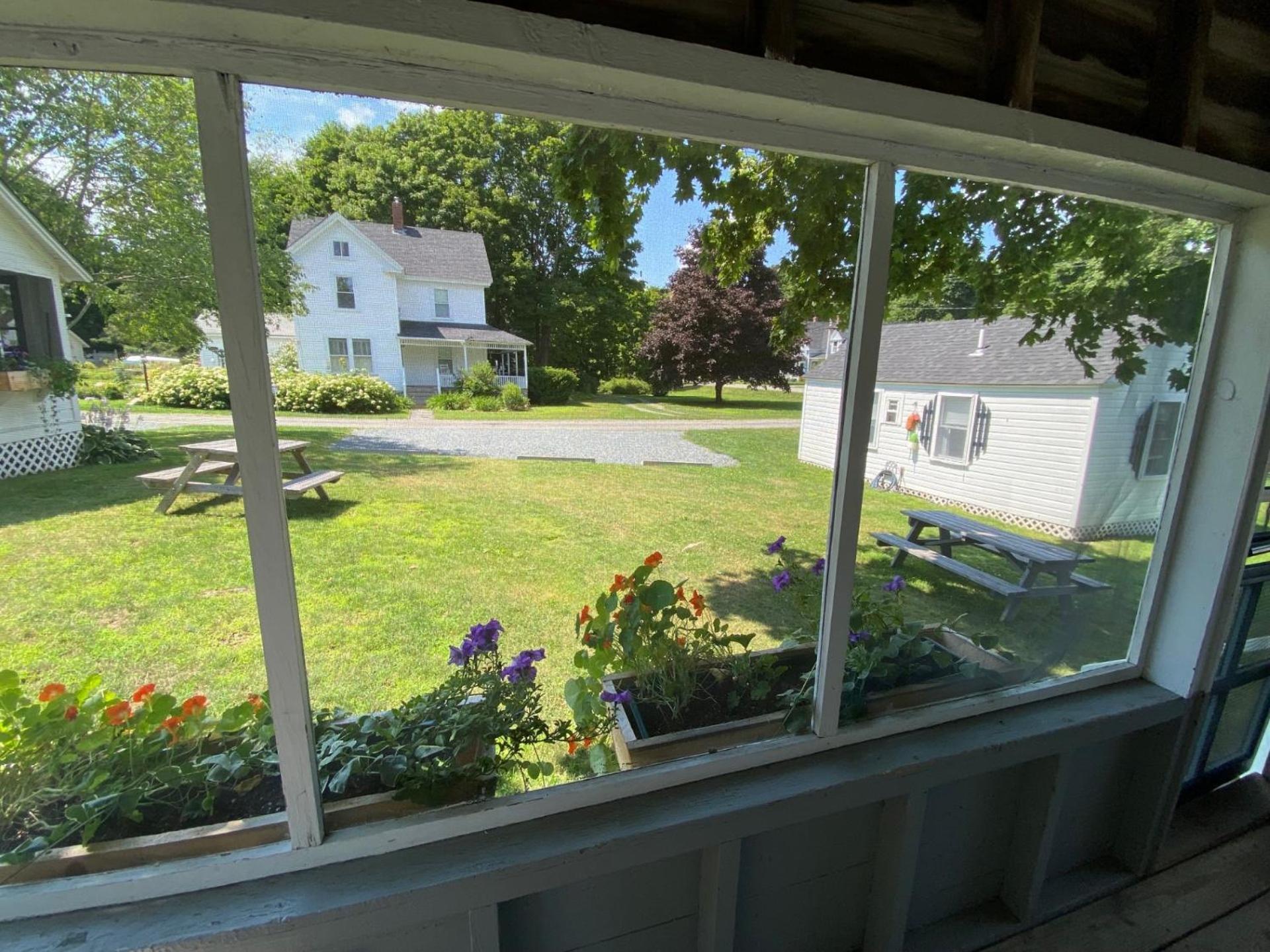 Bar Harbor Cottages & Suites Экстерьер фото