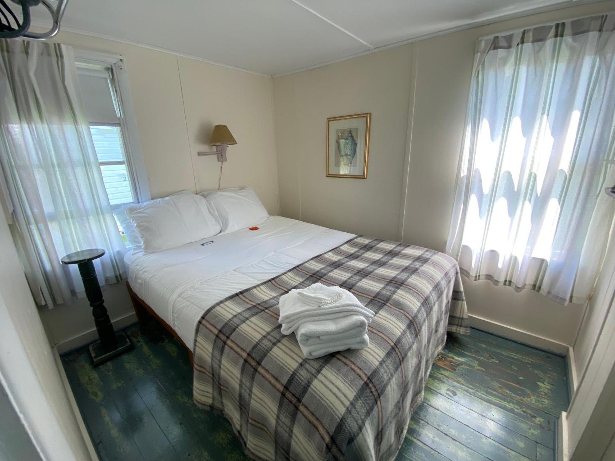 Bar Harbor Cottages & Suites Экстерьер фото